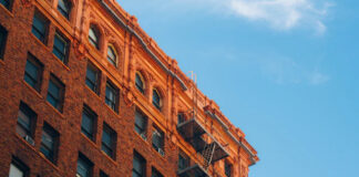 Inwestowanie w nieruchomości