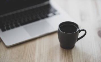 Czy pracownik może pracować zdalnie?